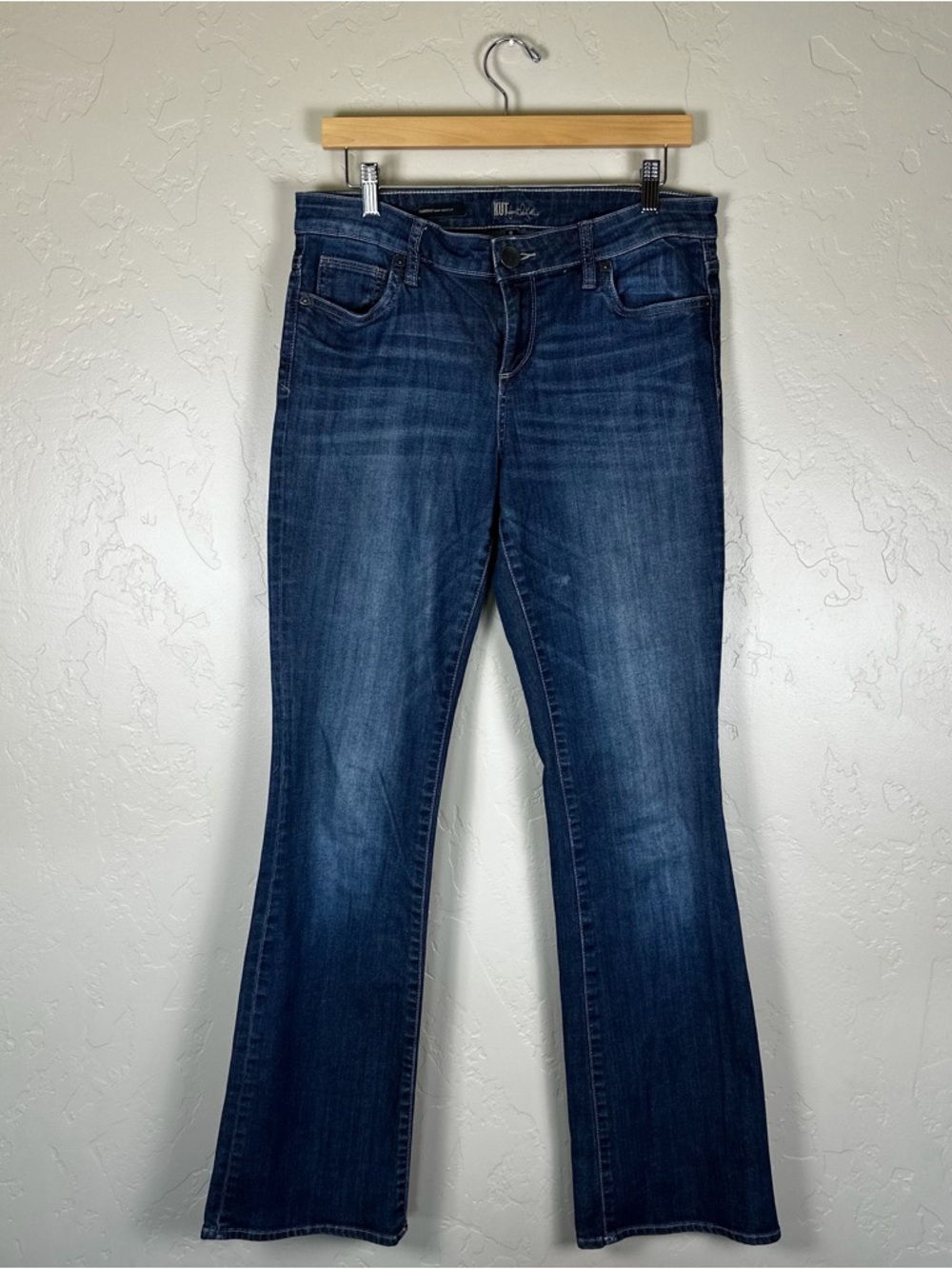 Kut From The Kloth Farrah Baby Bootcut Jeans Size 8 - Picture 1 of 6
